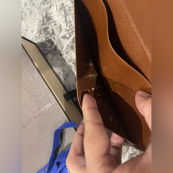 Louis Vuitton long wallet - Picture 2 of 10